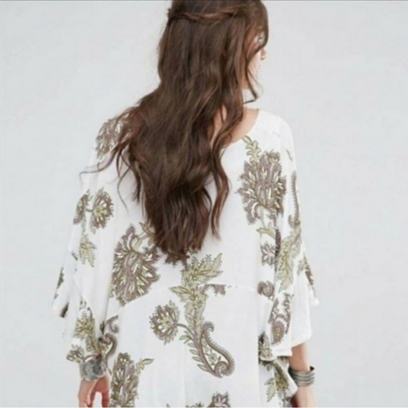 Free People Maui Wowie Palm Print Shirt Size S Surplice Neckline Poncho Sleeves - Picture 4 of 14